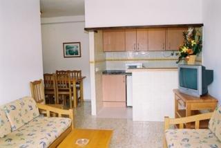 Apartamentos Poniente Playa Ibiza Calle Velazquez 8 Sant Antoni de Portmany