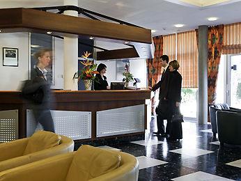 Mercure Hotel du Parc Martigny Rue Marconi 19