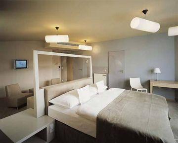 Yasmin Hotel Prague Politickych veznu 913/12