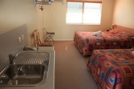 Country Roads Motor Inn Gayndah 56 Capper Street