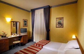 Best Western Hotel Re Enzo Bologna Via Santa Croce 26