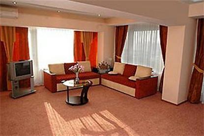 Hotel National Chisinau 4 Stefan Cel Mare Boulevard