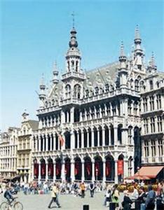 Floris Hotel Arlequin Grand Place Brussels Rue De La Fourche 17-19