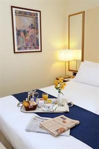 Holiday Inn Milan Linate Airport Peschiera Borrome VIA BUOZZI 2