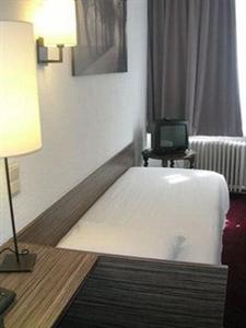 Hotel Van Belle Brussels Chaussee de Mons 39