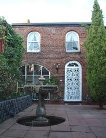 Atrium Apartment Bed & Breakfast Launceston 23 Elizabeth Street