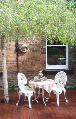 Atrium Apartment Bed & Breakfast Launceston 23 Elizabeth Street