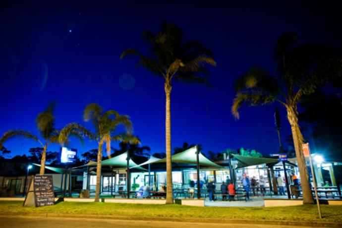 The Heads Hotel Shoalhaven Heads 51 River Road