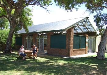 Beachside Caravan Park Cabins Normanville Cape Jervis Road