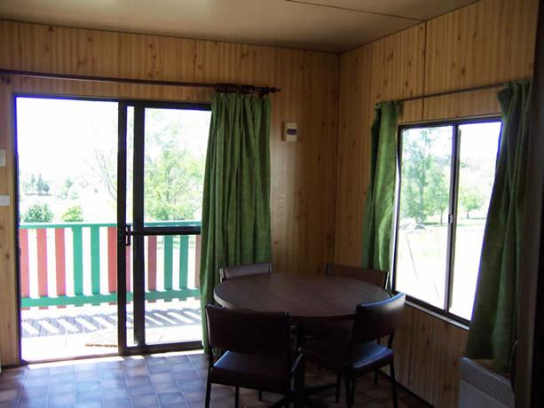 Buckenderra Holiday Village Cabins Eucumbene Cove Buckenderra Road (Via Cooma) Lake Eucumbene