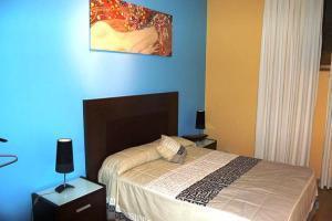 Hostal Multicolores Madrid C/ Fuencarral, 8