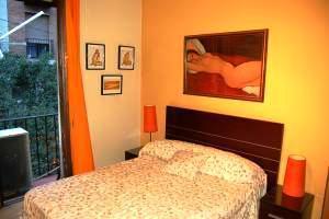 Hostal Multicolores Madrid C/ Fuencarral, 8