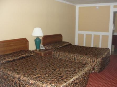 Americas Best Value Inn Wichita 5505 West Kellogg