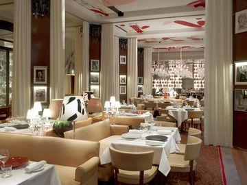 Royal Monceau Hotel Paris 37 Avenue Hoche