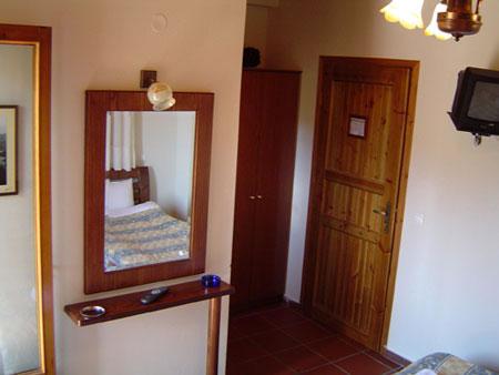 Artemis Traditional Hostel Nevropoli Agrafon Neohori