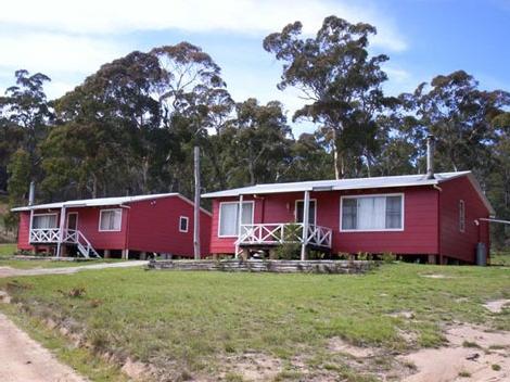 Wombat Hilltop Cottages 6264 Castlereagh Highway