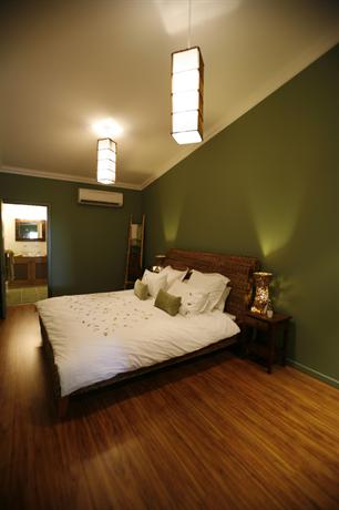 Chapel Farm Getaways Accommodation Perth 231 Toodyay Road, Middle Swan