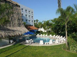 Comfort Inn Puerto Vallarta Blvd. Francisco Medina Ascenci 3965 Fracc. Marina Vallarta