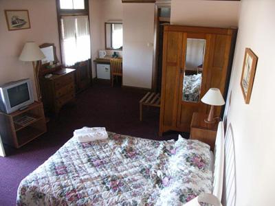 Heritage Hotel Motel Dorrigo 19 Cudgery St,