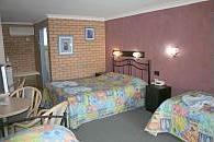 Cameo Inn Motel West Wyalong 263 Neeld Street