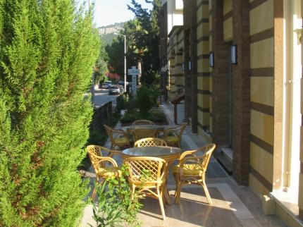 Avlu Hotel Kemer Kemer Caddesi No 6