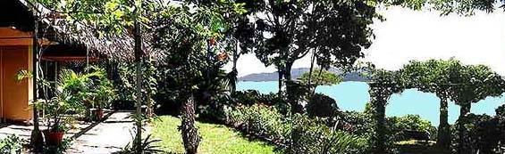 Whitsunday Moorings Bed and Breakfast 37 Airlie Crescent