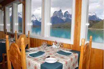 Hosteria Pehoe Parque Nacional Torres del Paine