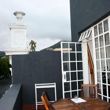 Hoerikwaggo Bed and Breakfast Cape Town 226 Buitengragt Street