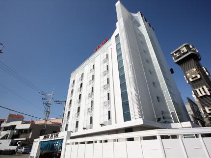 Hotel El'lee Cheonan 746-7, Seoungjeong-Dong, Seobuk-Gu