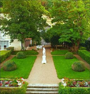 Le Choiseul Hotel Amboise 36 Quai Charles Guinot