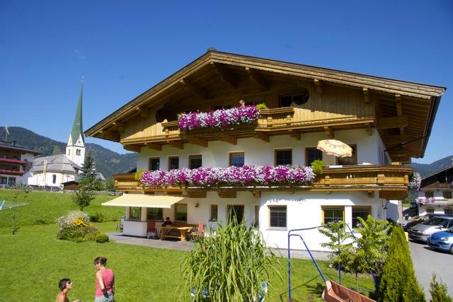 Bauernhof Mesnerhof Farmhouse Brandenberg Dorfstraße 60