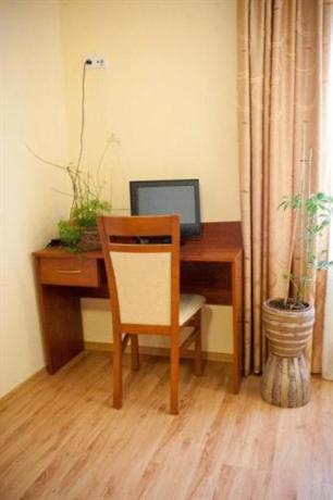 Icam House Residential Suites Rzeszow Warnenczyka 85A