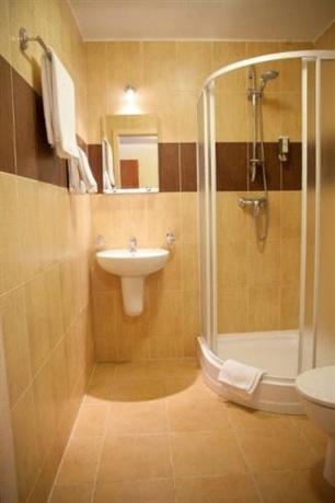 Icam House Residential Suites Rzeszow Warnenczyka 85A