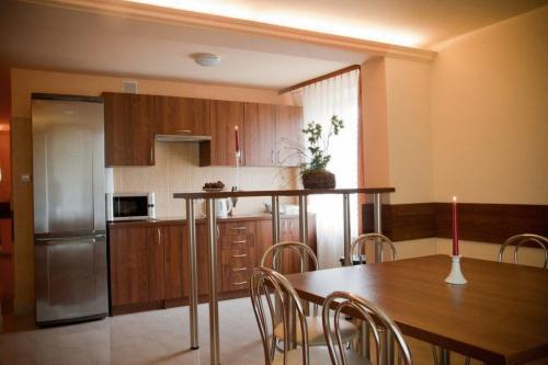 Icam House Residential Suites Rzeszow Warnenczyka 85A