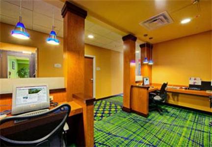 Fairfield Inn & Suites Oxford (Alabama) 143 Colonial Drive