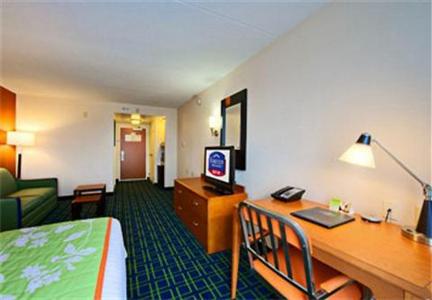 Fairfield Inn & Suites Oxford (Alabama) 143 Colonial Drive