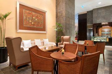 Hilton Hotel Bandung HOS Tjokroaminoto No. 41-43