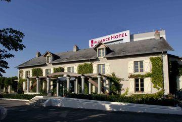 Holiday Inn Nevers Magny-Cours Ferme du Domaine de Bardonnay