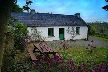 Peggy's Cottage Kilkeel MMCC Aughnahoory Road