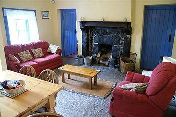 Peggy's Cottage Kilkeel MMCC Aughnahoory Road