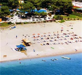 Beach Club Pinara Hv2 Hotel Kemer Cumayeri M. Sehit Er Hasan Yilmaz C. No.4 T