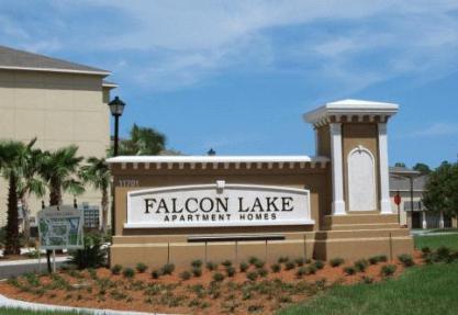 Corporate Suites at Falcon Lake Apartments Jacksonville 11701 Palm Lake Drive