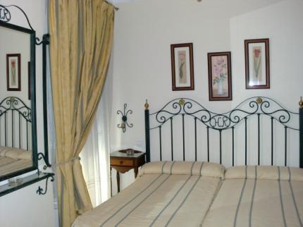 Hostal Roma Seville (Spain) Gravina 34