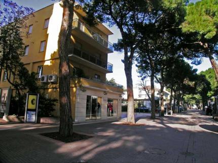 Hotel Colombo Riccione Viale Ceccarini 106