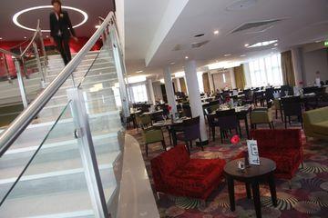 Ramada Jarvis Hotel Heathrow London 745 Bath Road