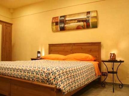 Frusa Bed & Breakfast Serravalle Pistoiese Via Egidio Pollacci 12, Casalguidi