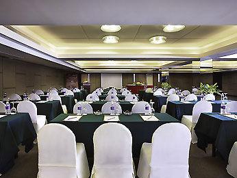 Grand Mercure Park Avenue Hotel Bangkok 30 Sukhumvit Road Soi 22 Klongtoey District