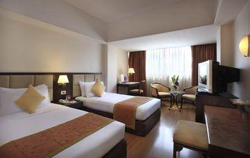 Grand Mercure Park Avenue Hotel Bangkok 30 Sukhumvit Road Soi 22 Klongtoey District