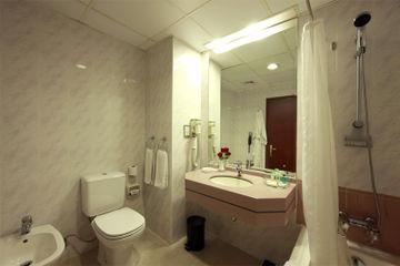 Howard Johnson Hotel Bur Dubai Khaleed Bin Waleed Road, Bur Dubai