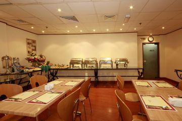 Howard Johnson Hotel Bur Dubai Khaleed Bin Waleed Road, Bur Dubai